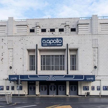 Guestready - Top Floor Apt 2Min Walk To O2 Apollo Manchester Exteriör bild
