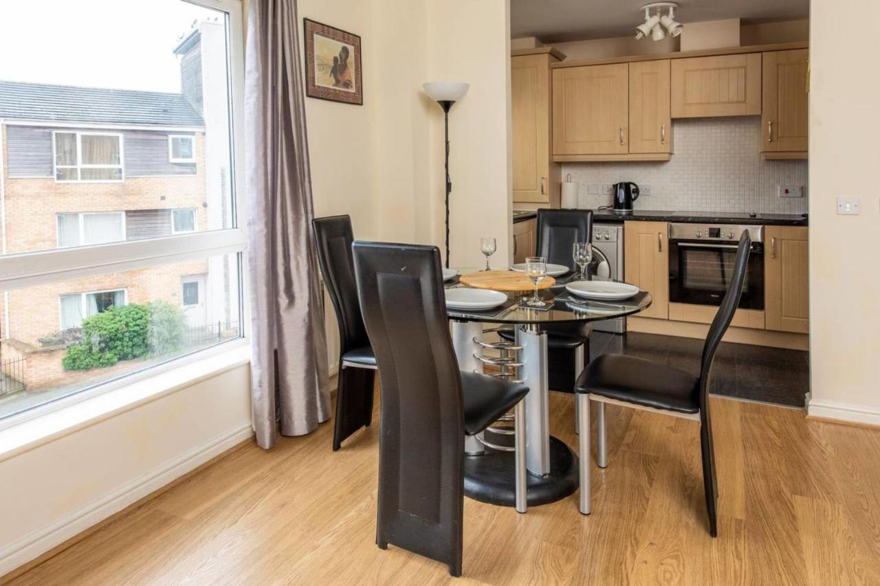 Guestready - Top Floor Apt 2Min Walk To O2 Apollo Manchester Exteriör bild