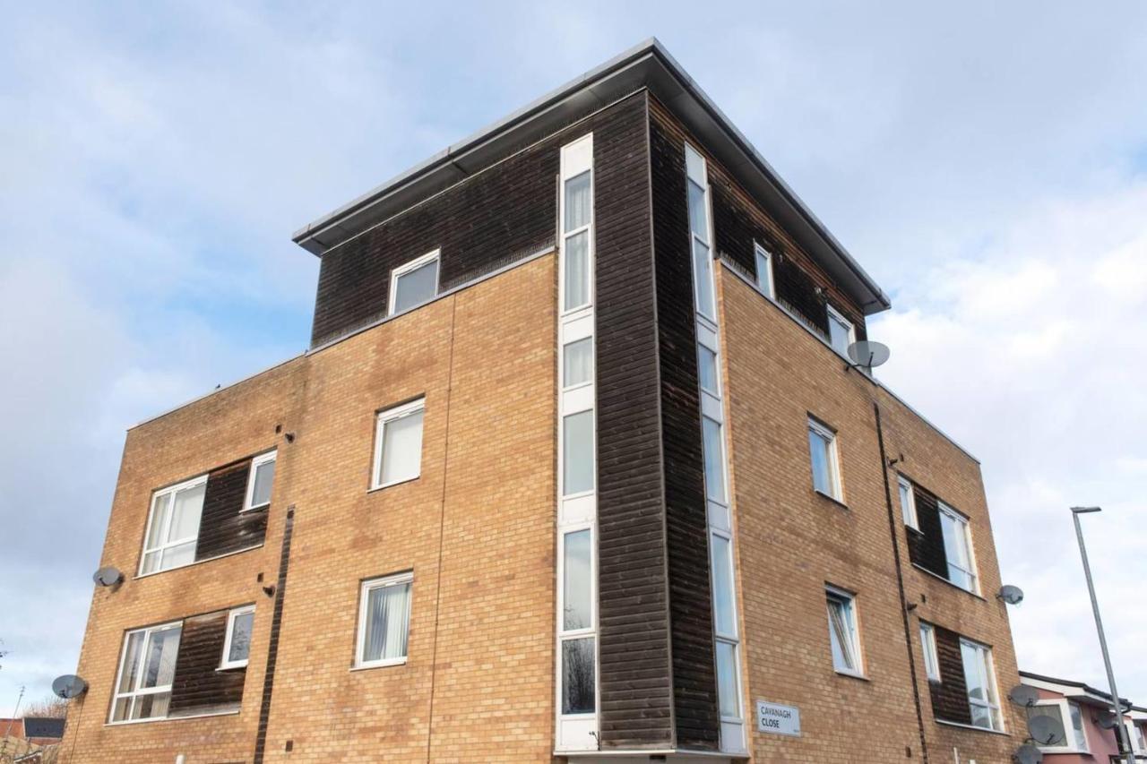 Guestready - Top Floor Apt 2Min Walk To O2 Apollo Manchester Exteriör bild